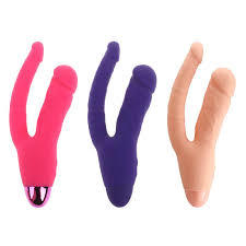 VIBRADOR REALLISTA DOBLE PENETRACION